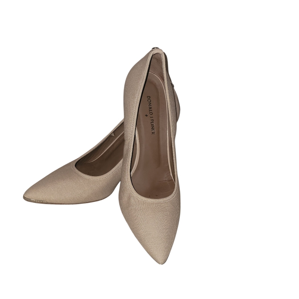 Donald J Pliner Nude Kitten Heel Pump Gold Detail Career Shoe Size 10 - Picture 4 of 6